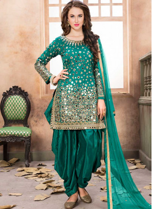 Tips to select sharara and punjabi suit online for 2021