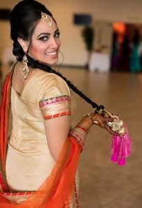 Top 7 best punjabi suits hairstyle for women| New hairstyles 2021